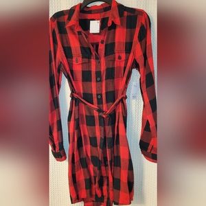 SO buffalo plaid , button down qaist tie dress,new with tags, Juniors M
